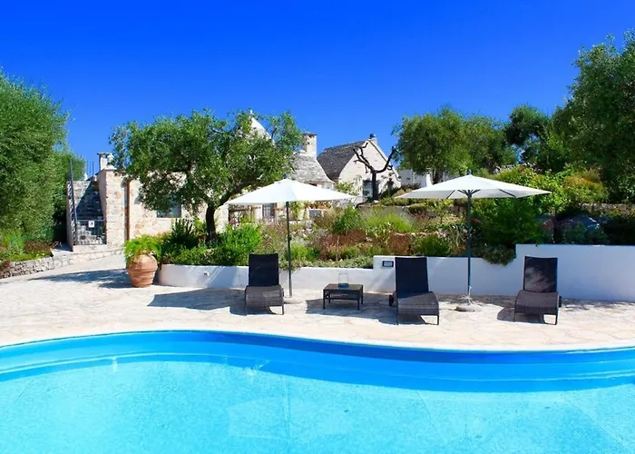 Spacious With Private Pool In Castellana Grotte Villa *