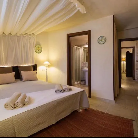 Spacious With Private Pool In Castellana Grotte Alberobello