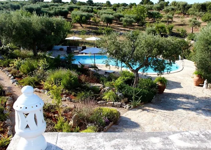 Villa Spacious With Private Pool In Castellana Grotte Alberobello